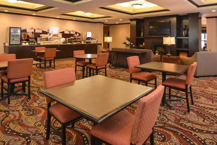 Holiday Inn Express and Suites Wheeling