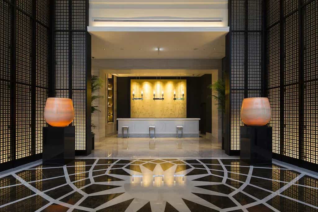 โรงแรมพรีเมียร์ เคบิ้น เพรสซิเดนท์ โอซาก้า