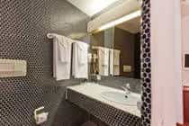 b smart motel