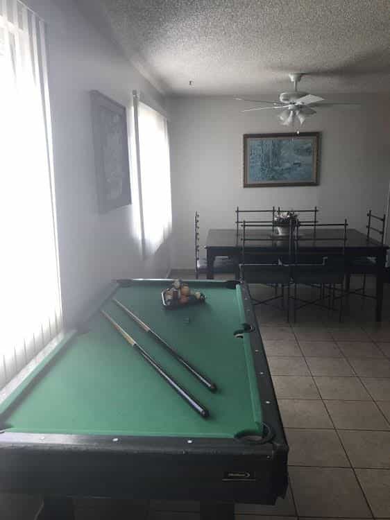 Fully Furnished Apartment in Burbank