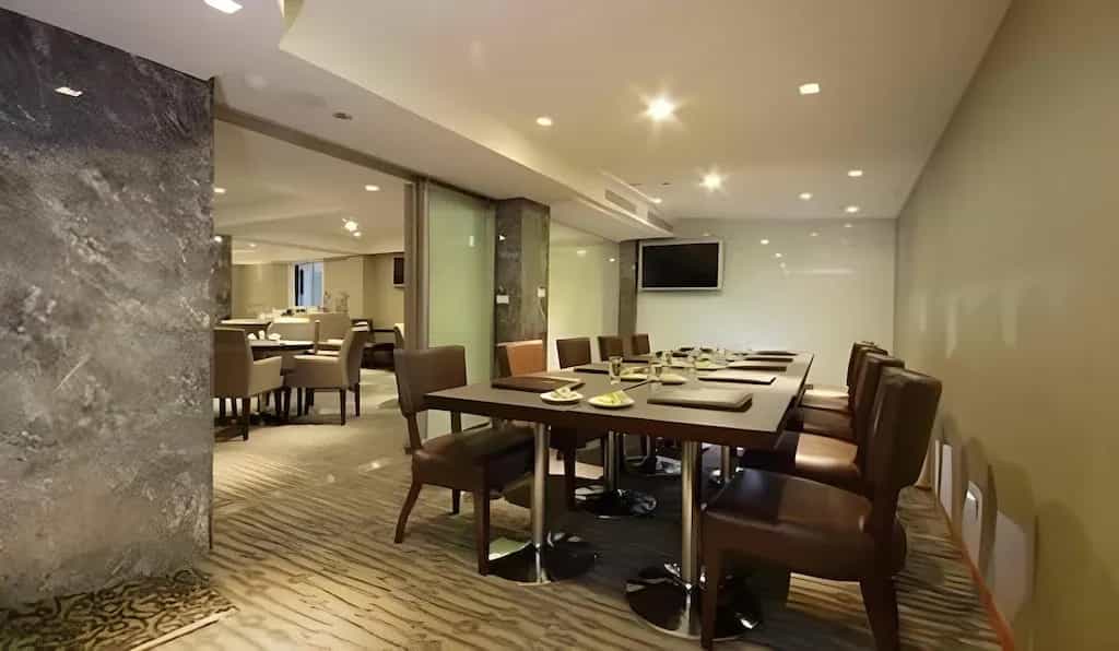 โรงแรมโตเกียว อินเตอร์เนชั่นแนล