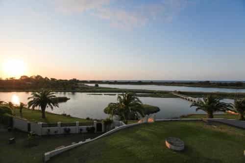 Martin Fields Beach Retreat