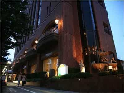 โรงแรมโคโย่ แกรนด์