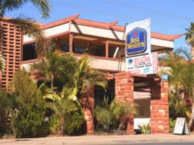 Elkira Court Motel