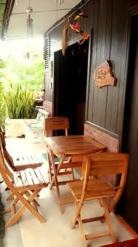 Baan Mai Guesthouse Baan Mai Guesthouse