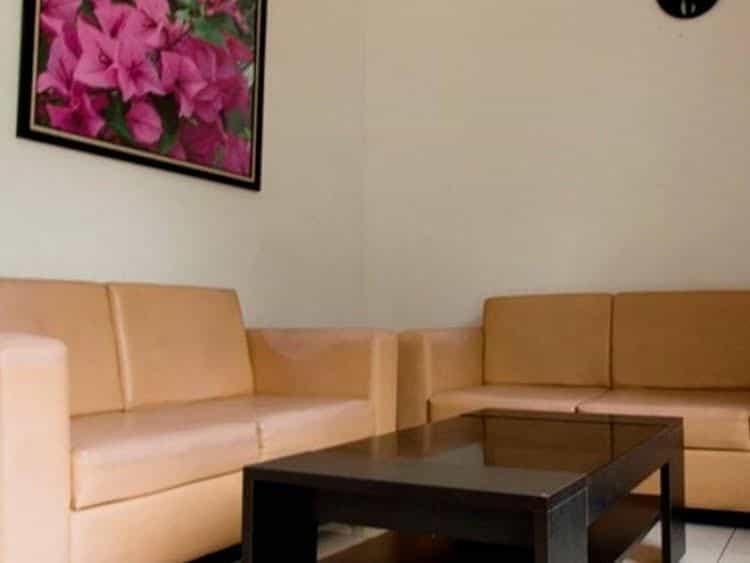 RedDoorz near Lippo Karawaci RedDoorz near Lippo Karawaci