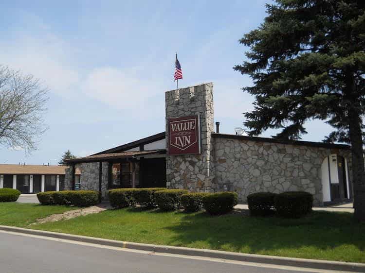 Value Inn Kenosha West
