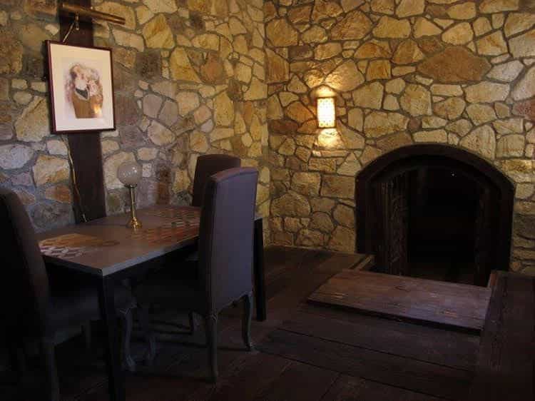 Black Rock Inn