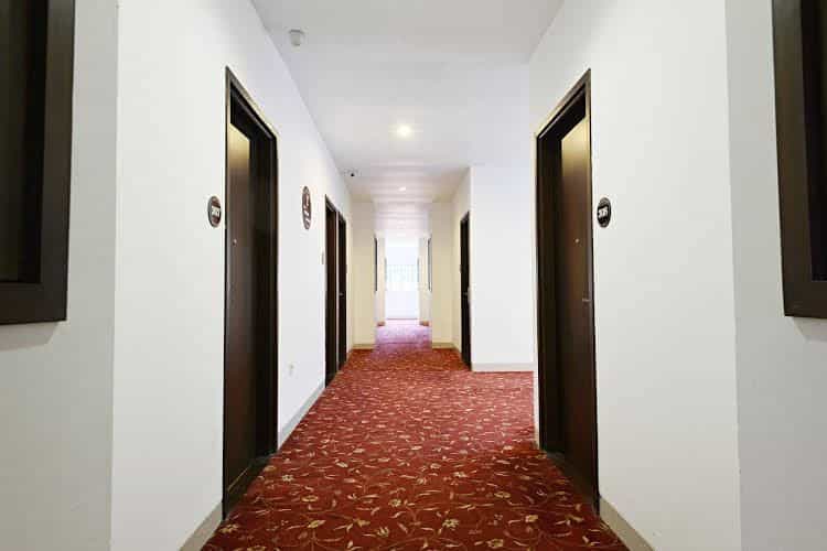 ZEN Rooms Sukaresmi Karang Setra