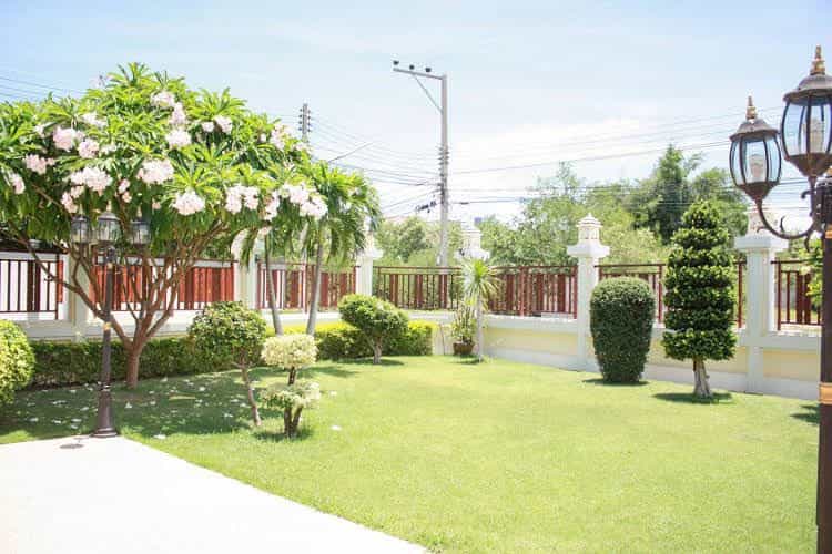 Ban Steven Pool Villa Cha Am