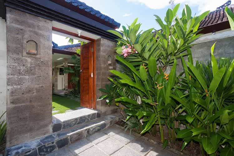 ZEN Rooms Sanur Blanjong Sekawaru