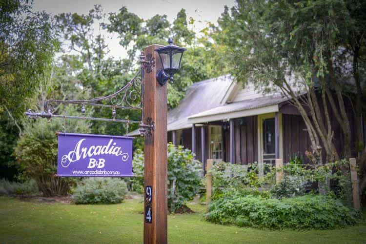 ARCADIA The Barn Cottage and Rosehill Cottage