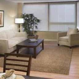 Execustay At Plaza Square Apartments