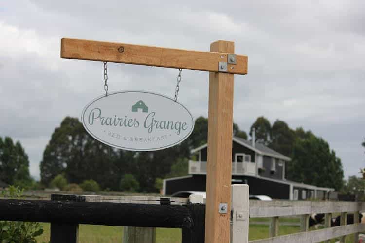 Prairies Grange Bed and Breakfast