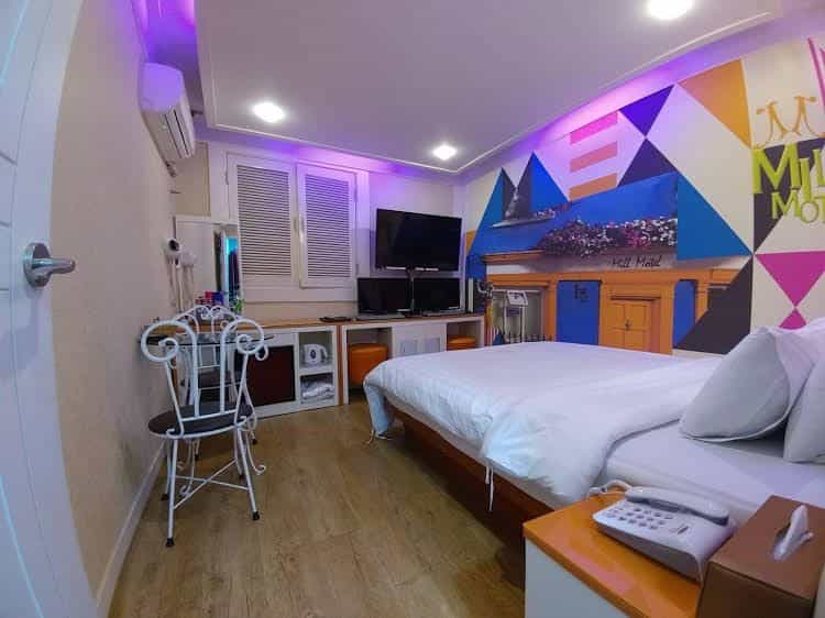 Mill Motel