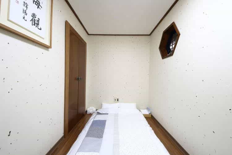 Nayaeddle Guesthouse
