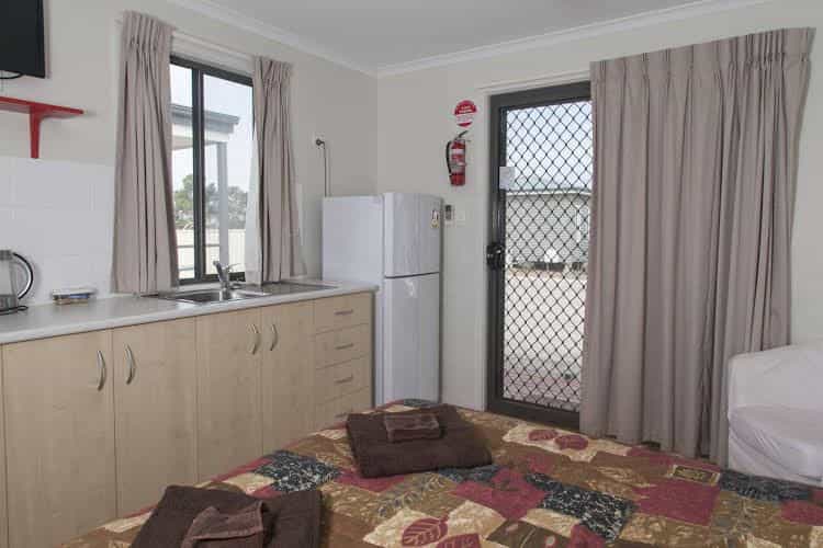 Sundowner Cabin and Tourist Park