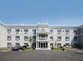 Best Western Colonial Inn