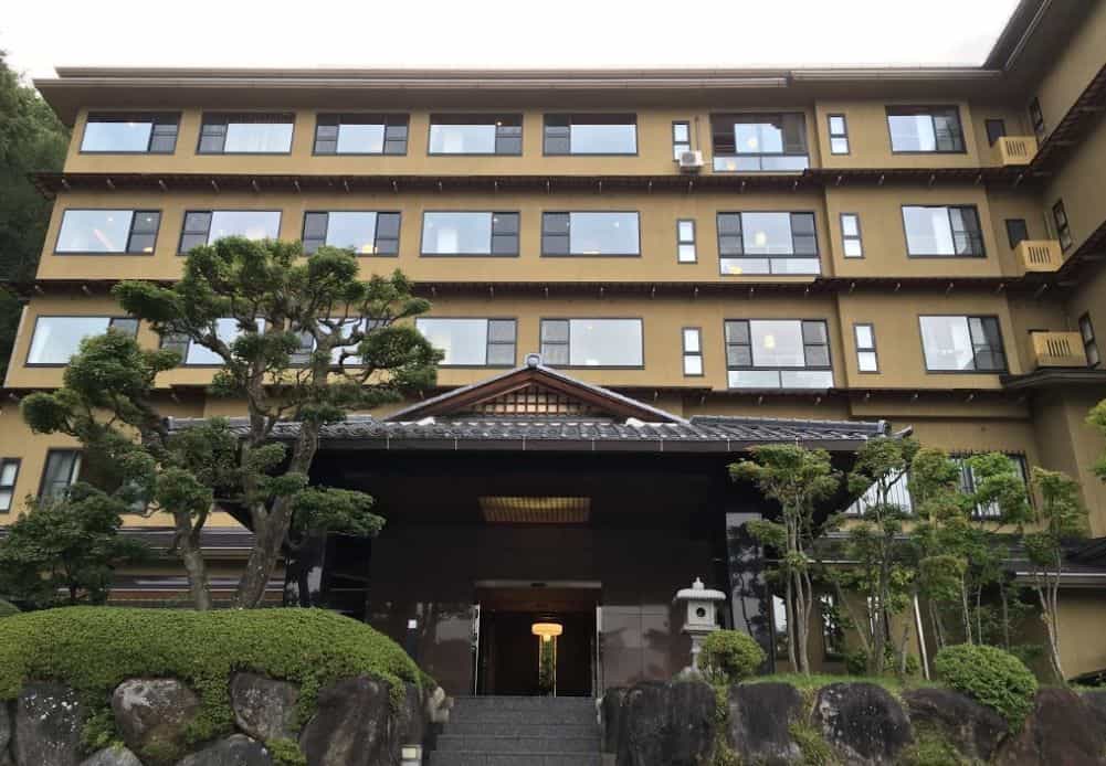 Yamano inn of grass Futarishizuka