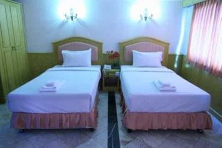 โรงแรม 13 เหรียญ แอร์พอร์ต มีนบุรี