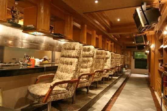 โรงแรม 13 เหรียญ แอนทีค วิลล่า โรงแรม 13 เหรียญ แอนทีค วิลล่า