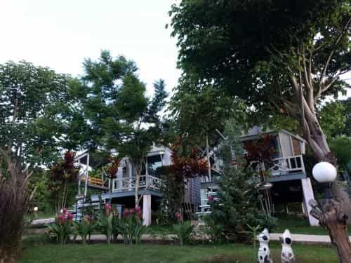Baan Lomnow Khao Kho