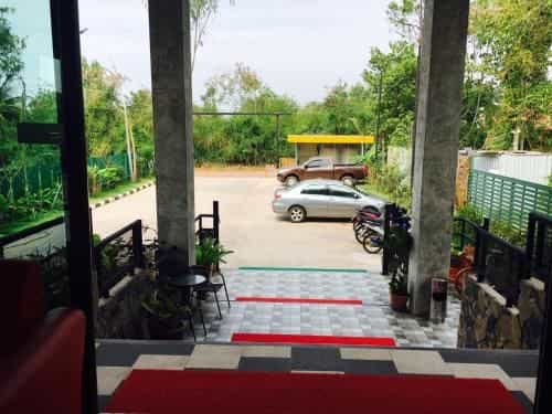 Mee Place
