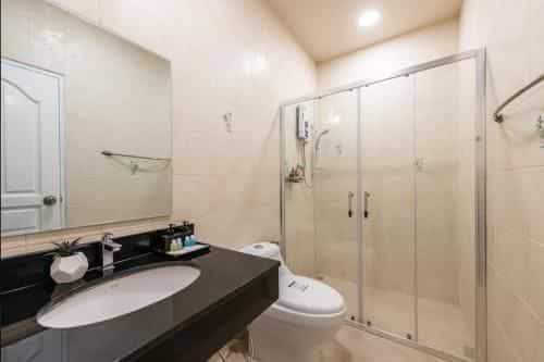 Patra Luxury Hotel