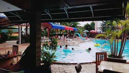 Ruysuk Hotel & Swimming Pool