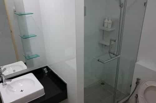 ASTRO ApartmentCondo on main street Chaengwattana Road near Department Store ASTRO ApartmentCondo on main street Chaengwattana Road near Department Store