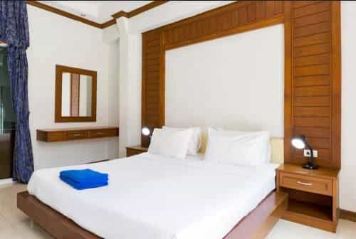 1 bedroom beachfront apartment in Karon beach