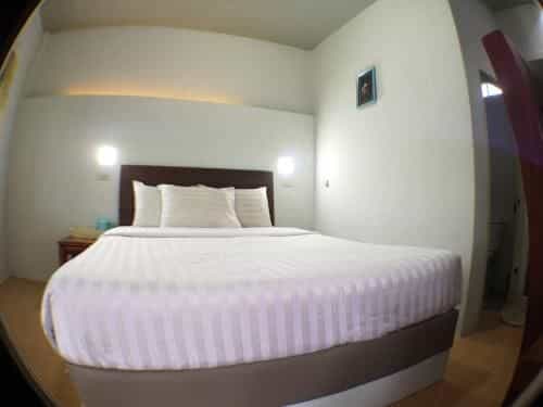 บ้านเคียงดาว รีสอร์ท