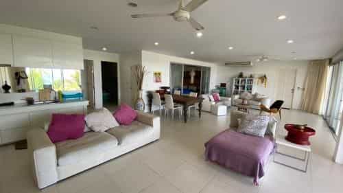 Top Villas