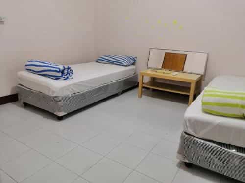 Reuan Chompoo Homestay