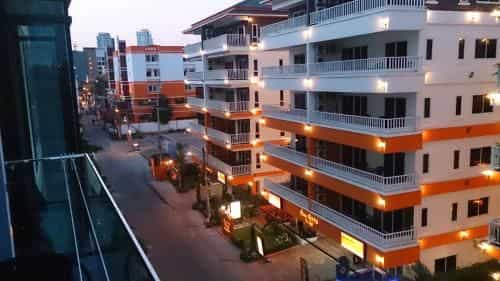 Tropical Garden Apartments