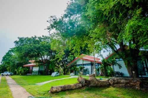 Pagoda Hill Cafe and Resort