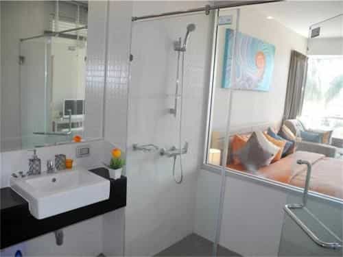 Chic Karon Studio with Wifi