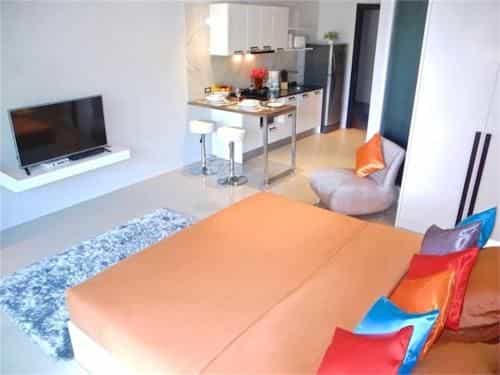 Emerald Patong New Studio Pool View