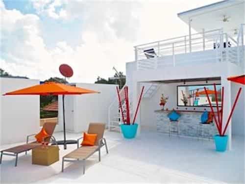 Sunrise 3 bedrooms Modern Apartment In Nai Harn