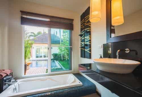 One Bedroom Oriental Villa Nai Harn