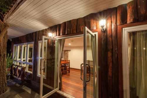 Varee Valley Resort and Restaurant Varee Valley Resort and Restaurant