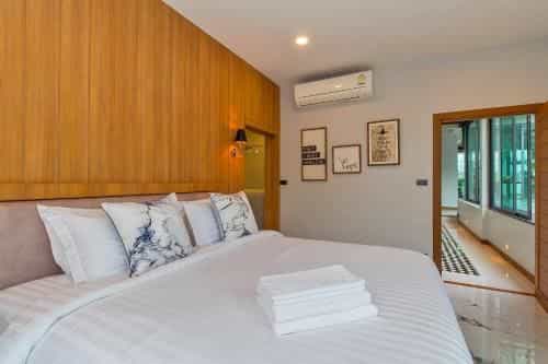 Day Dream 4 bedroom villa sleeps 10 - By HVT