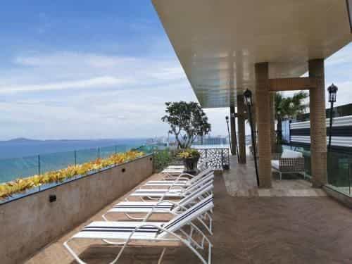 Riviera Jomtien 超级海景酒店公寓