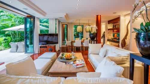 Villa in the Garden, Surin Beach with private spa