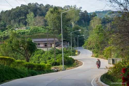 เลาลีฮิลล์รีสอร์ท Laulee hill resort
