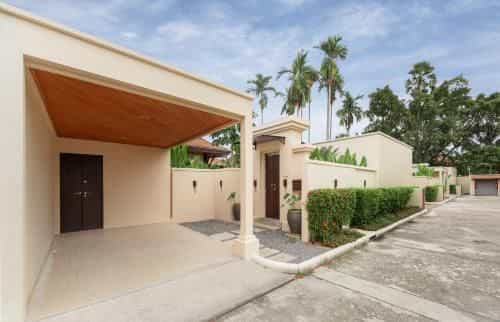 Villa Balai by Tropiclook: Niche style Nai Harn beach Villa Balai by Tropiclook: Niche style Nai Harn beach