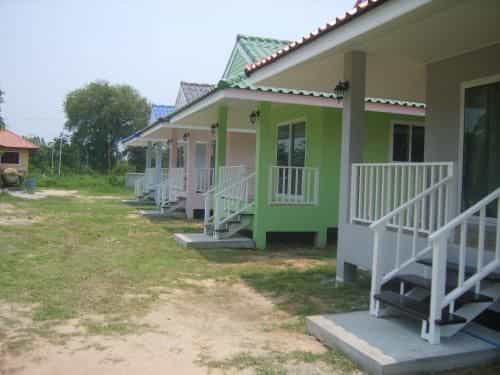 ชมนา รีสอร์ท