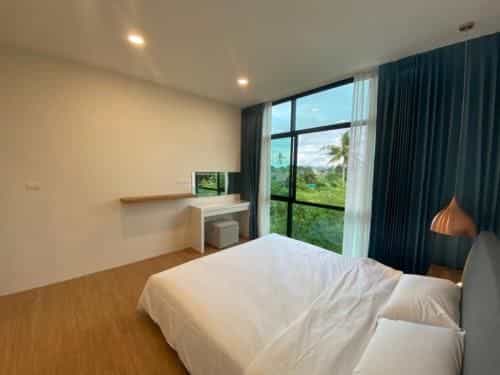 Luxury Marble White 3 Bedroom Pool Villa
