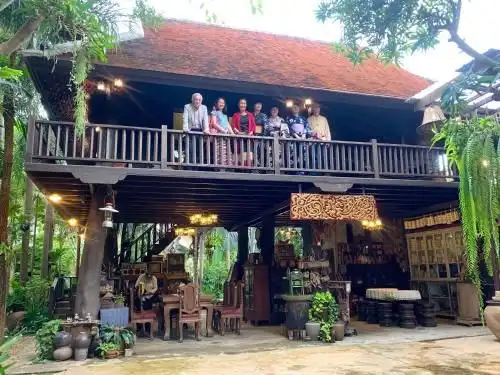 บ้านยุ้งข้าวโฮมสเตย์ by บ้านพุทธทอง บ้านยุ้งข้าวโฮมสเตย์ by บ้านพุทธทอง