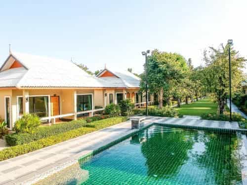 Tontan Resort Cha-am